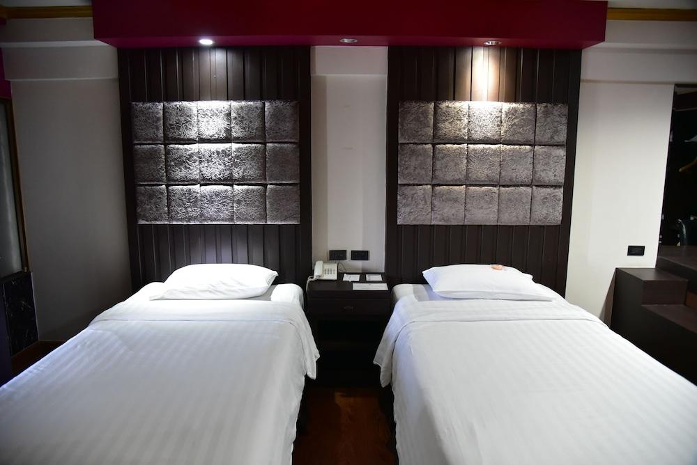 Grand Pink Hotel Hatyai Hat Yai Buitenkant foto